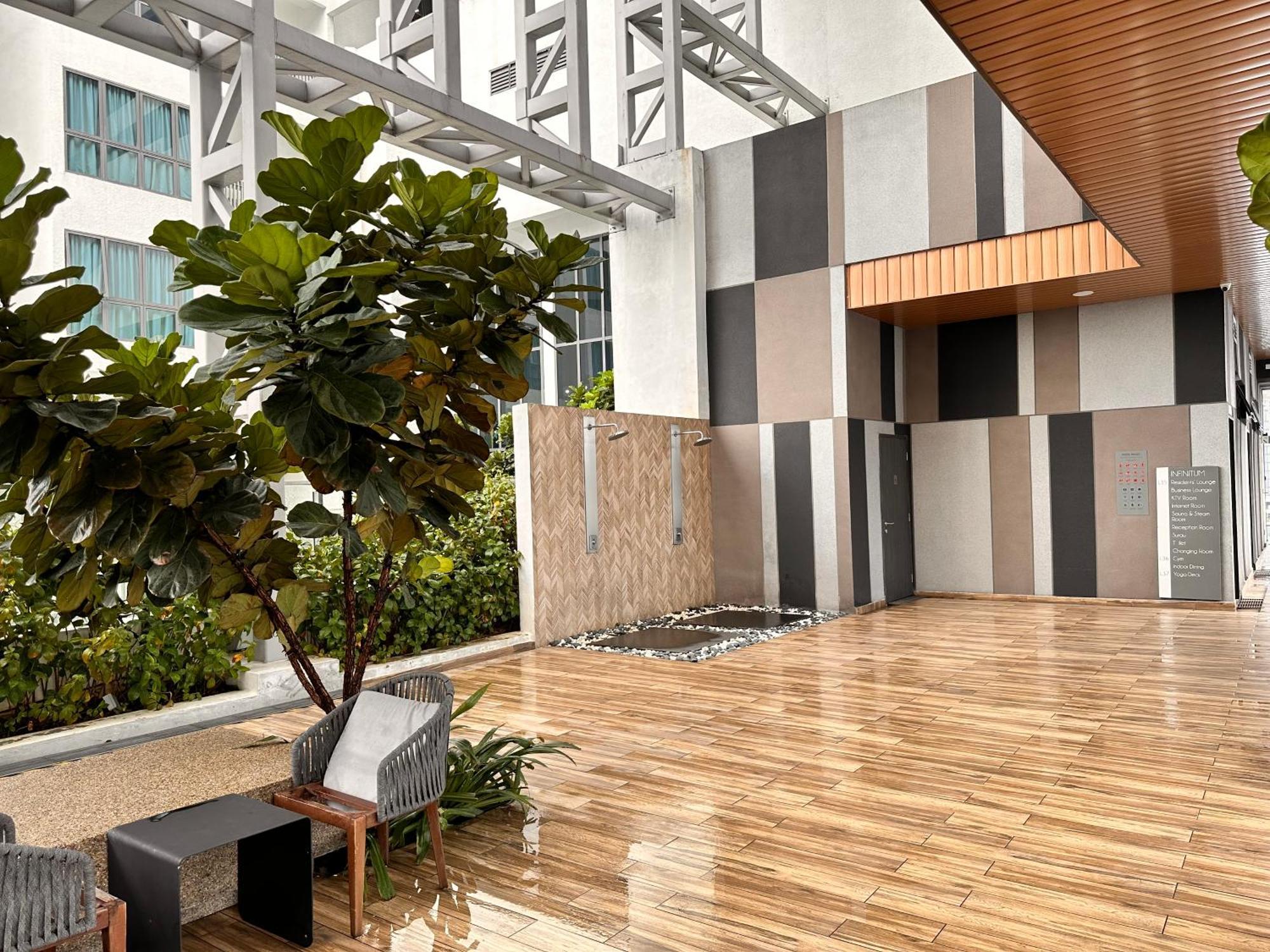 The Luxe Suites Klcc By Cozy Stay กัวลาลัมเปอร์ ภายนอก รูปภาพ