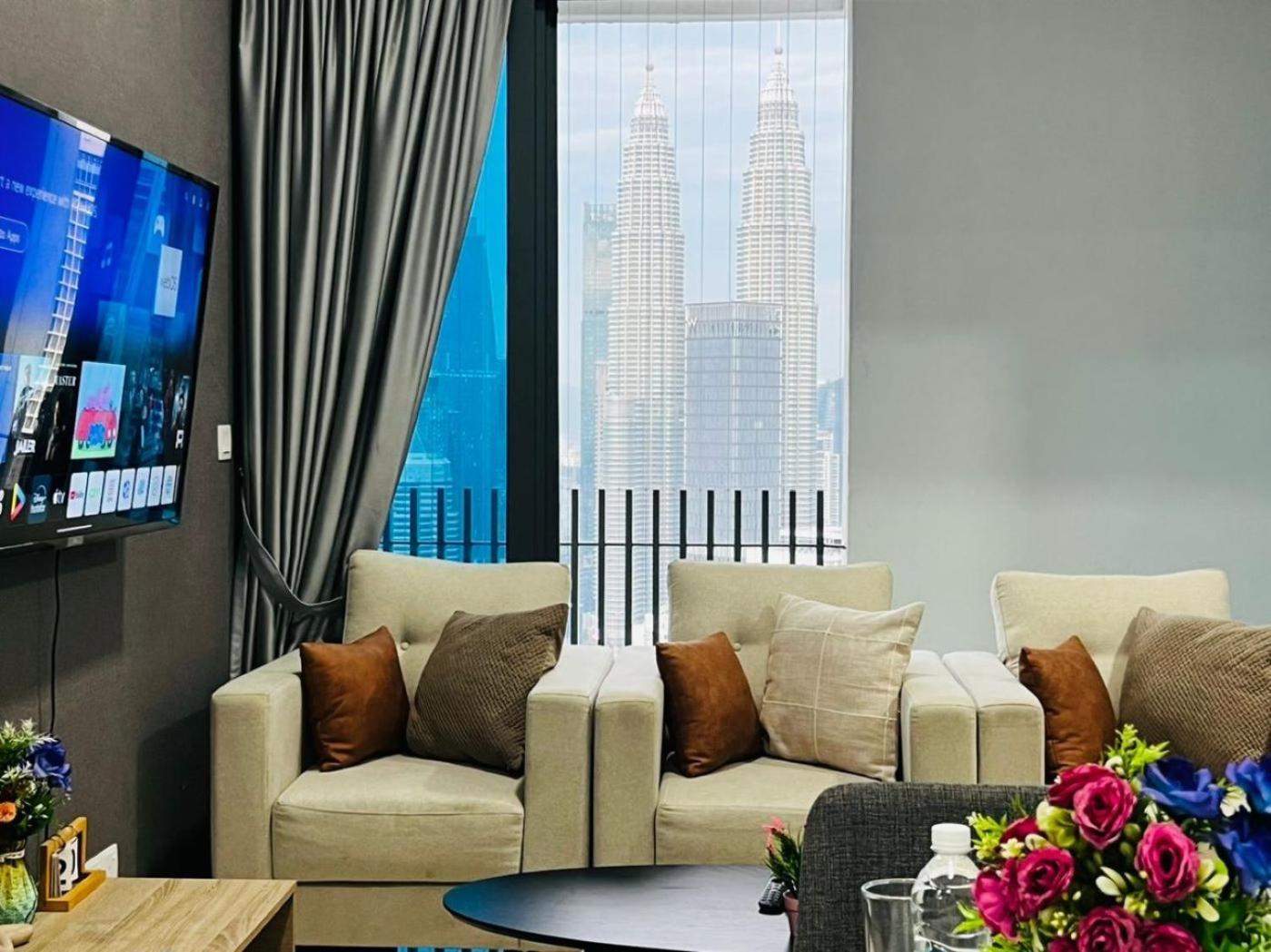 The Luxe Suites Klcc By Cozy Stay กัวลาลัมเปอร์ ภายนอก รูปภาพ