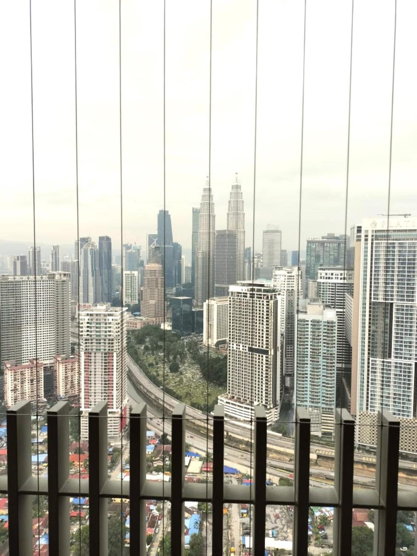 The Luxe Suites Klcc By Cozy Stay กัวลาลัมเปอร์ ภายนอก รูปภาพ
