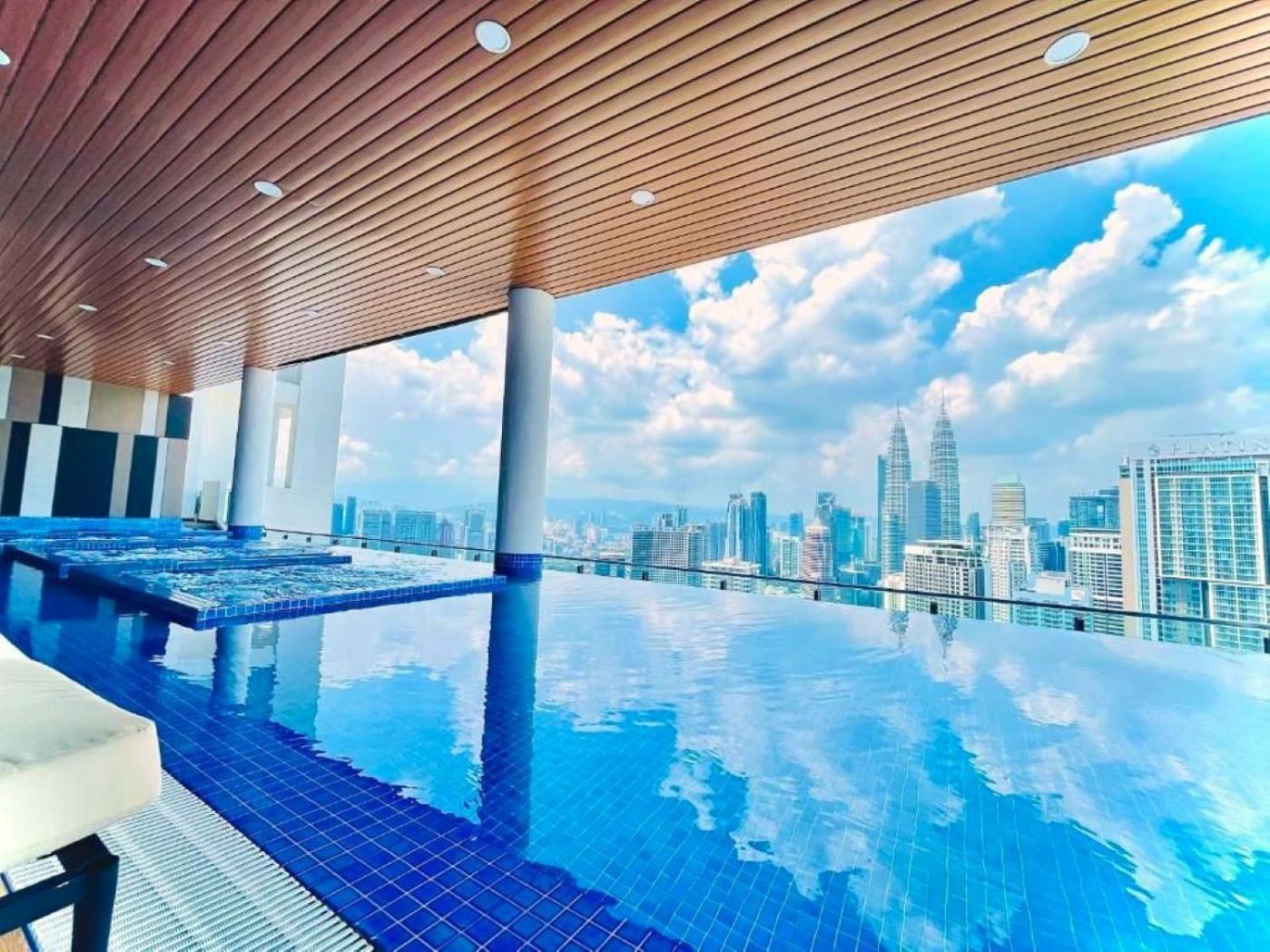 The Luxe Suites Klcc By Cozy Stay กัวลาลัมเปอร์ ภายนอก รูปภาพ